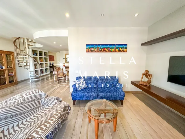 Imagem 16: Ipanema, Cobertura Duplex com área externa com piscina, 221 m2, 4 quartos e 2 vagas à