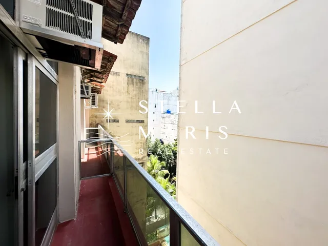 Imagem 11: Leblon, Cobertura Duplex para reforma, quadra da praia do Posto 12 com vista para o morro