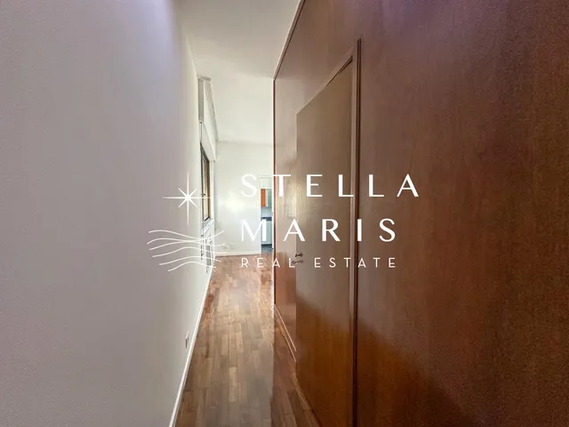 Imagem 4: Leblon, Apartamento com varandão espetacular, sol da manhã, 227 m2, 4 quartos sendo 1