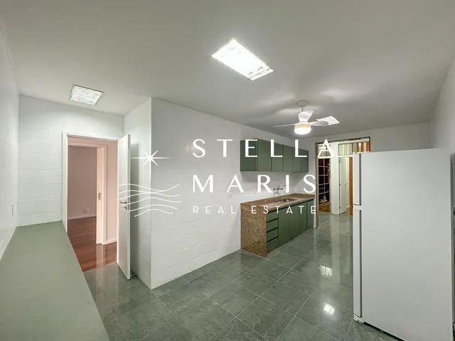 Imagem 6: Leblon, Apartamento com varandão espetacular, sol da manhã, 227 m2, 4 quartos sendo 1