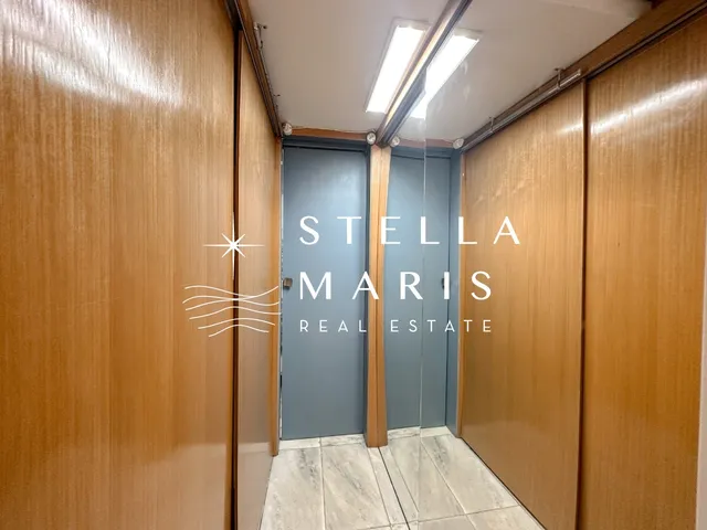 Imagem 12: Apartamento Mobiliado em excelente localização, quadra da praia do Leblon com 2 suítes