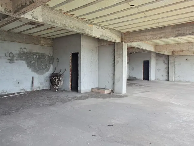 Imagem 15: Prédio comercial estratégico na Cidade Nova 6 com alta visibilidade e estacionamento