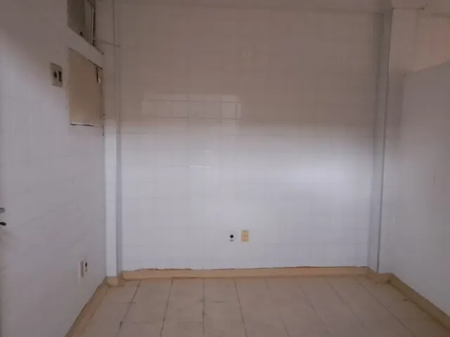 Imagem 4: PRÉDIO COMERCIAL DE 3 PAVIMENTOS COM 650 m²