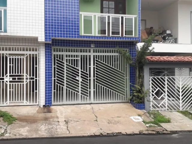 Imagem: Linda casa em condomínio fechado no bairro