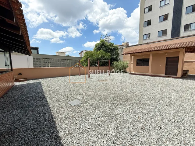 Imagem 6: SOBRADO COM 5 DORMITÓRIOS NO BAIRRO SANTO ANTONIO