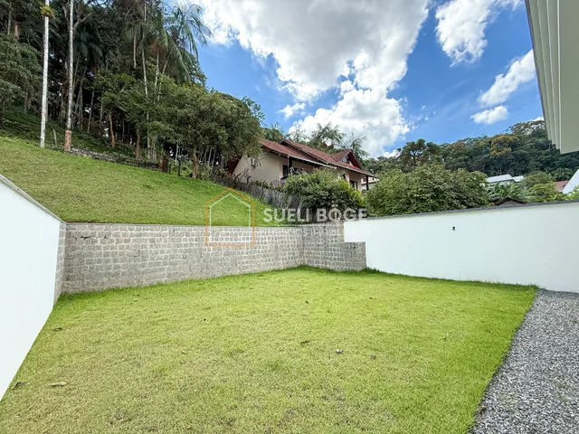 Imagem 13: SOBRADO NO BAIRRO GLÓRIA COM 4 DORMITÓRIOS E AMPLO ESPAÇO DE TERRENO NOS FUNDOS