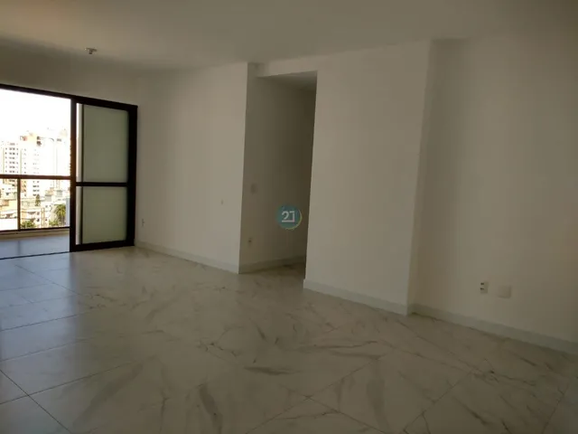 Imagem 14: Vendo apartamento com 03 dormitórios c/ 02 suítes, Sacada com churrasqueira a carvão