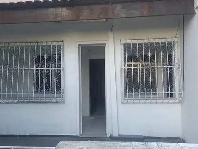 Imagem: Casa para Aluguel com 3 Quartos em Vila