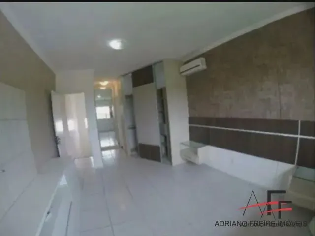 Imagem 3: Casa em Condomínio com 3 Suítes, Próximo a Av. Edilson Brasil Soares - Ca48930