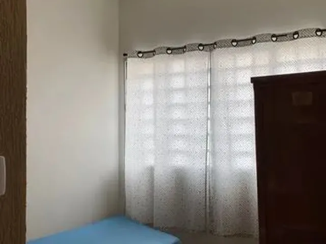 Imagem 2: Alugo Quarto no Centro