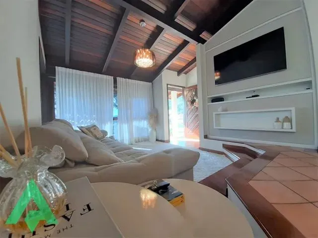 Imagem: Linda Casa Mobiliada para Locação, no