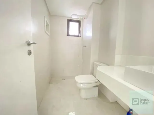 Imagem 1: Alugo Apartamento de 3 Quartos com Piscina no Centro - Itabuna - Ba