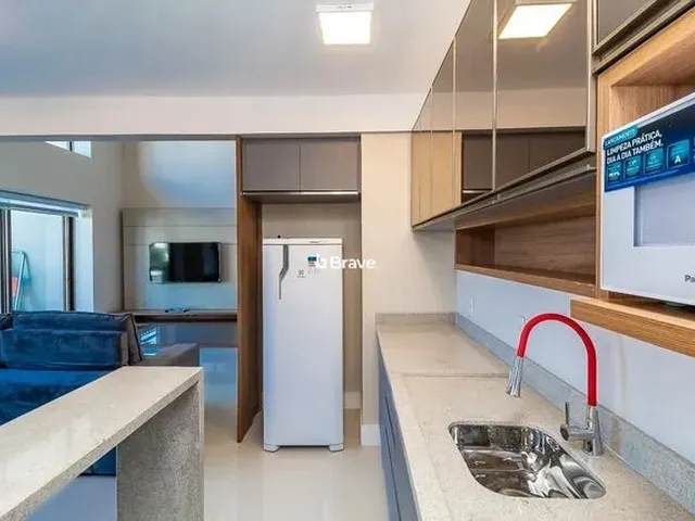 Imagem 1: Apartamento Mobiliado e Duplex no Batel
