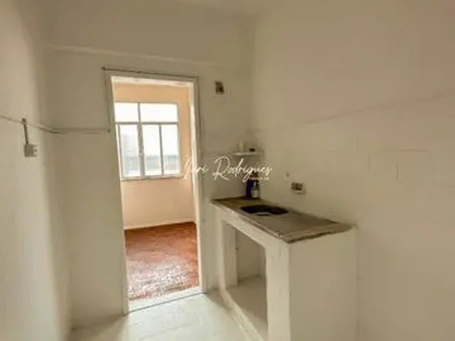 Imagem: Alugo Apartamento 02 Quartos