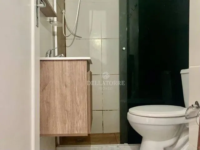Imagem 7: Kitnet com 1 Dormitório À Venda, 26 M² por R$ 180.000,00 - Várzea - Teresópolis/Rj