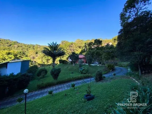 Imagem 5: Casa com 4 Dormitórios À Venda, 133 M² por R$ 1.350.000,00 - Golfe - Teresópolis/Rj
