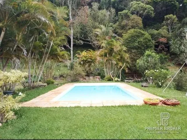 Imagem 15: Casa com 4 Dormitórios À Venda, 133 M² por R$ 1.350.000,00 - Golfe - Teresópolis/Rj