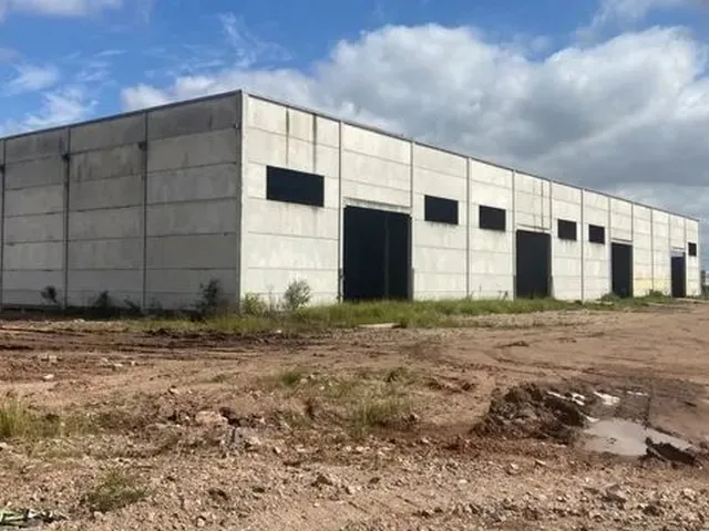 Imagem: Barracao Locacao 4.000M² - Pátio 16.000M²