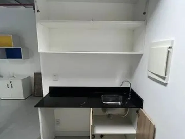 Imagem 12: Aluguel Anual - Sala Mobiliada com Copa - 47M² em Complexo Comercial na Sc 401