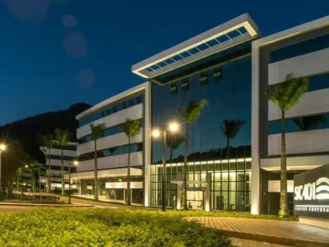 Imagem 8: Aluguel Anual - Sala Mobiliada com Copa - 47M² em Complexo Comercial na Sc 401