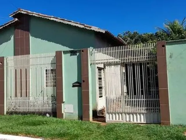 Imagem: Casa À Venda 3 Quartos, 1 Suite, 2 Vagas