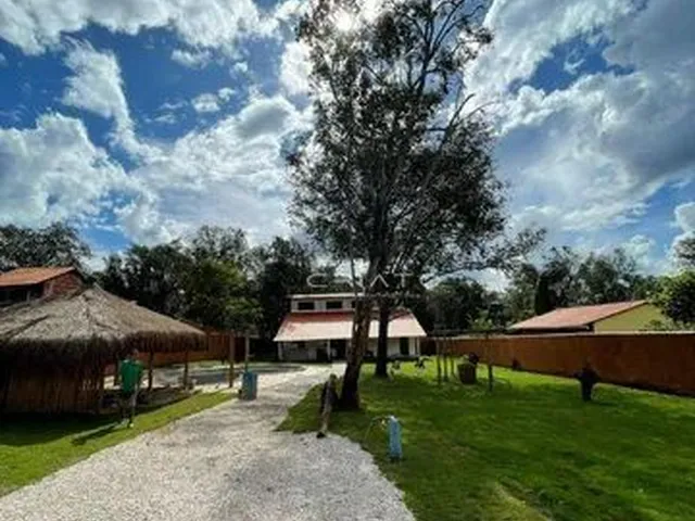 Imagem: Sobrado com 4 Dormitórios À Venda, 330