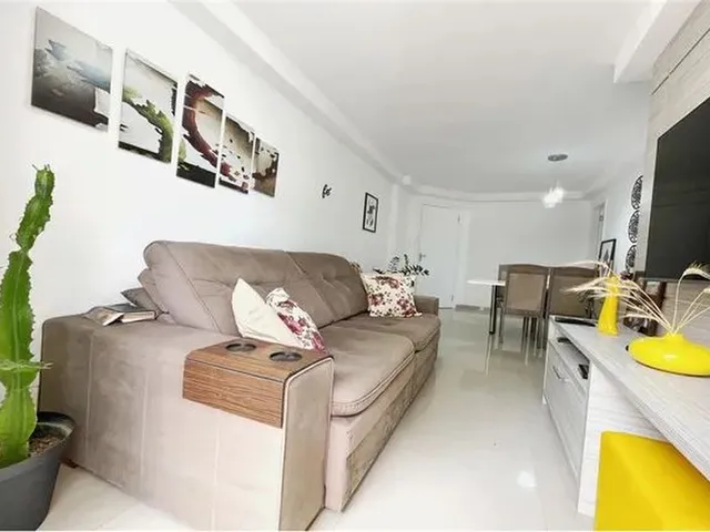 Imagem: Apartamento com 2/4 a Venda em Condomínio