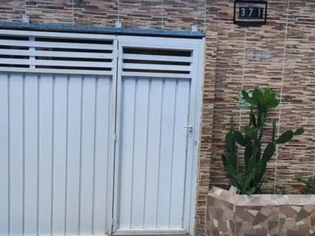 Imagem: Casa 2 Quartos, Garagem