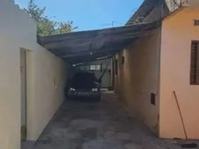 Imagem 3: Casa com 3 Dormitórios para Alugar, por R$ 1.400/Mês - Setor Tradicional - São