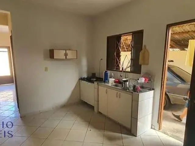 Imagem 7: Casa com 3 Dormitórios para Alugar, por R$ 1.400/Mês - Setor Tradicional - São