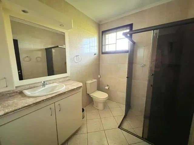 Imagem 4: Casa com Piscina Alto Padrão