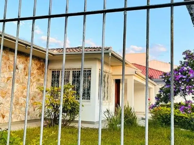 Imagem 6: Casa com Piscina Alto Padrão