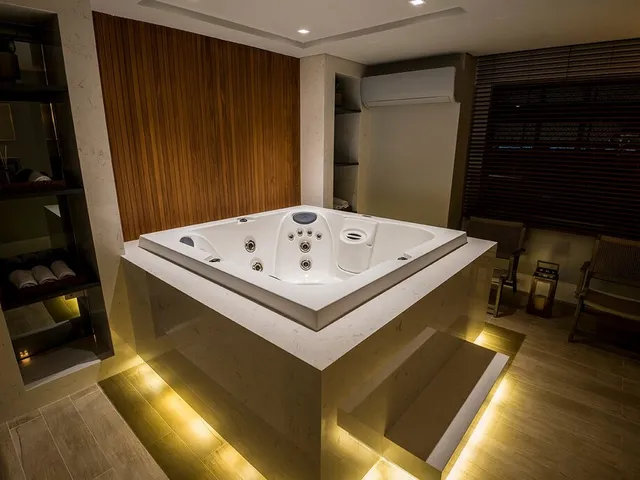 Imagem 8: Apartamento à venda em João Pessoa, Cabo Branco, com 5 quartos, 414m²