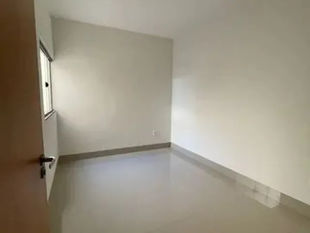 Imagem 7: Térrea para Venda com 116 Metros Quadrados com 3 Quartos em Solange Park II - Goiânia