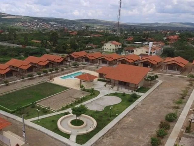 Imagem 6: Casa Térrea com 3 Quartos Sendo 1 Suíte, em Condomínio Ref.gm-0048