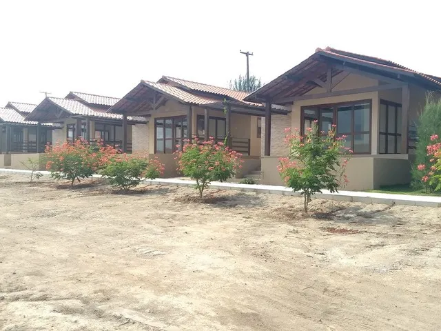 Imagem 2: Casa Térrea com 3 Quartos Sendo 1 Suíte, em Condomínio Ref.gm-0048