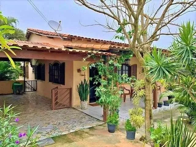 Imagem: Vendo Casa com Quintal em Vila Velha