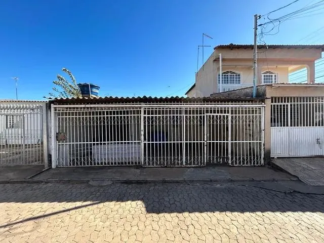 Imagem 7: Casa Simples de 2 Quartos na Qno 18