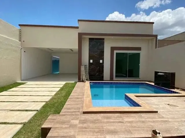 Imagem: A casa possui 3 Dormitórios e está localizado em Macapá,