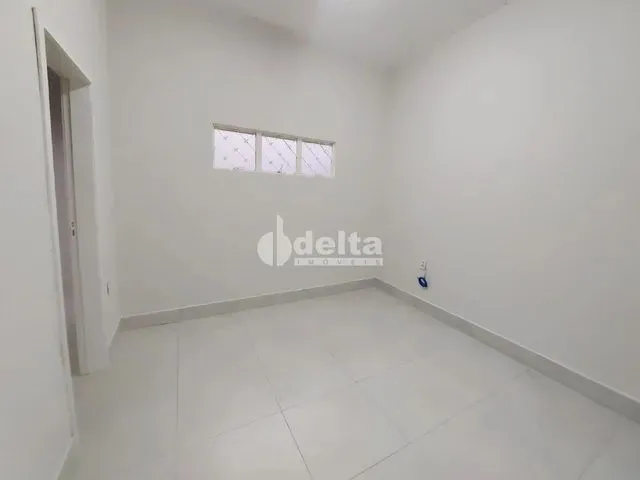 Imagem: Casa para Aluguel, 4 Quartos, Centro - Uberlândia/Mg