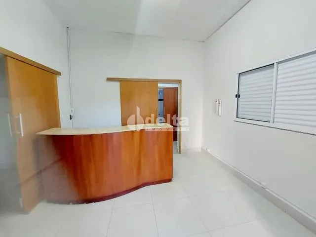 Imagem 10: Casa para Aluguel, 4 Quartos, Centro - Uberlândia/Mg