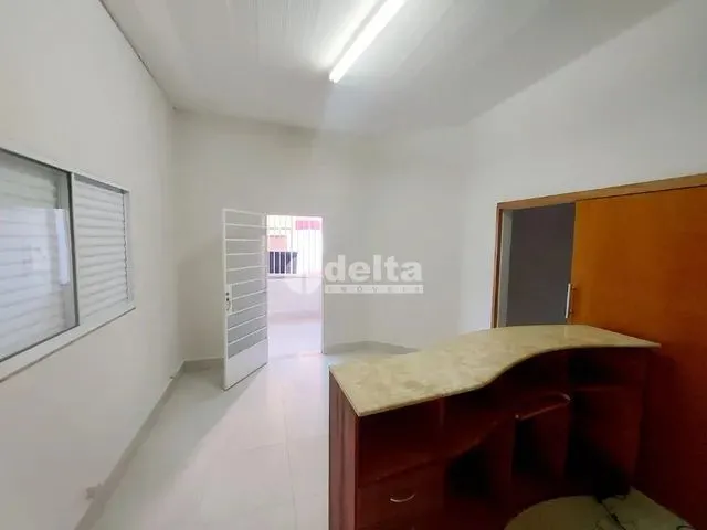 Imagem 16: Casa para Aluguel, 4 Quartos, Centro - Uberlândia/Mg
