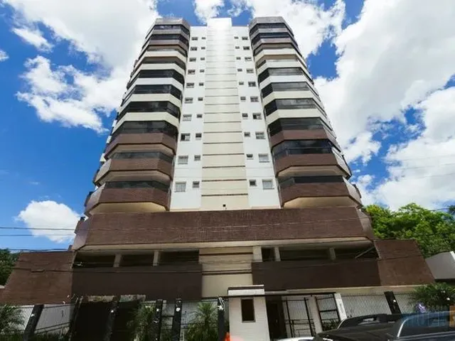 Imagem 1: Apartamento com 3 Quartos para Alugar no Bairro Centro com 156M²