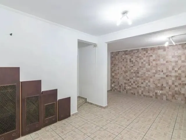 Imagem 3: Sobrado para Venda e para Alugar - 240 M² - 03 Dormitórios Sendo Uma Suíte