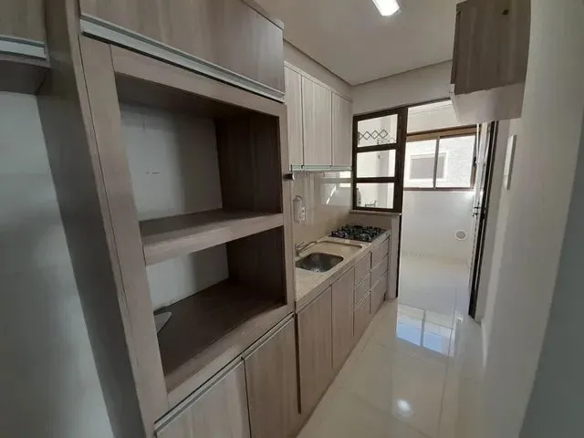 Imagem 9: Apartamento de 2 Quartos para Alugar no Bairro Campeche