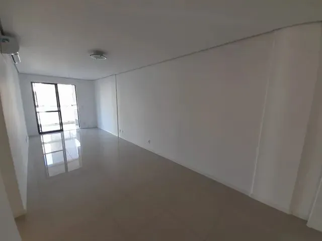 Imagem 14: Apartamento de 2 Quartos para Alugar no Bairro Campeche