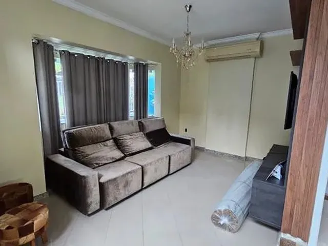 Imagem 15: Cond. Ponta Negra 1. Alugo Casa Mobiliada com 3 Suites, Sala para 3 Ambientes e 3 Vagas