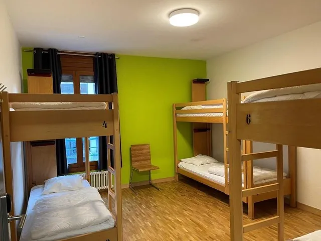 Imagem: Quarto para Moças Metrô Penha Aluga-Se