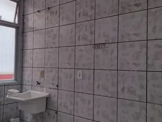 Imagem 15: Apartamento em Itapuã, 2 Quartos Mais Dependência