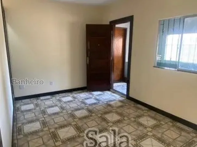 Imagem: Alugo Imovel 2/4 Sendo 1 Suite, Sala, Cozinha